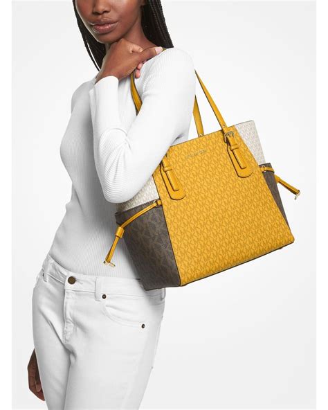 michael kors voyager small logo tote bag|michael kors voyager tote sale.